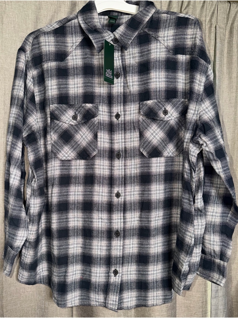 Wild Fable Black and White Plaid Button-Down Flannel Shirt